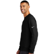 Nike Club Fleece Sleeve Swoosh Crew NKFD9863 Black Lifestyle